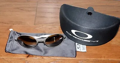 Vintage Oakley E-Wire Titanium Lens Unisex Sunglasses & Case Excellent! Rare! • $565.32