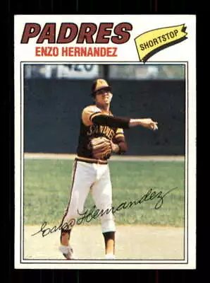 1977 Topps #522 Enzo Hernandez NM/NM+ Padres 512318 • $1.18