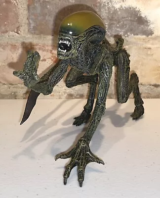 Mcfarlane Movie Maniacs Dog Alien 3 Series 6 • $19.99