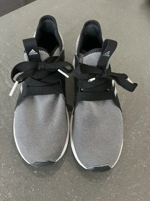 $30 • Buy Adidas Bounce Edge Lux  Black/ White W10
