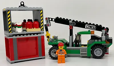 Lego - Town - 7992 - Container Stacker - Pieces 100% & Minifigure • £24.99