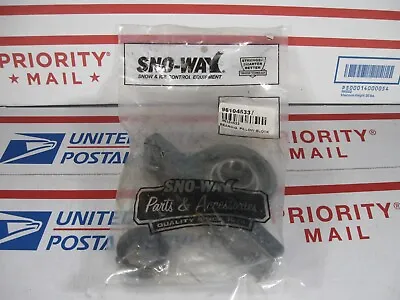 Snoway Salt Spreader 1  Genuine Oem Pillow Block Bearing V-box Salter 96104633 • $49.95