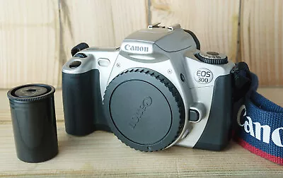 Canon EOS 300 35mm SLR Film Camera - Excellent Condition Film Tested Working • £29.95