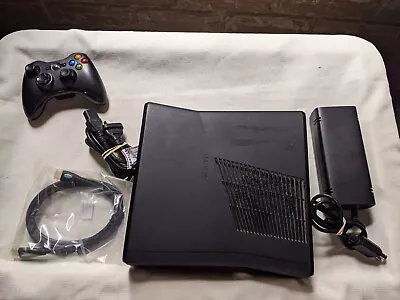 Microsoft Xbox 360 Slim Black Console + Cords Controller Free Post M • $119