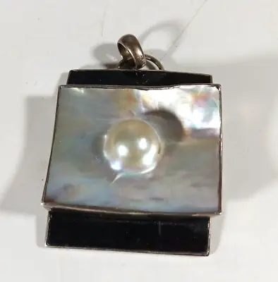 Marta Howell Sterling Silver Blister Mabe Pearl Pendant Signed Chunky Large • $255