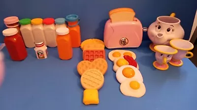 Play Food Lot: Breakfast  • $2