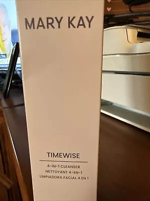 Mary Kay TimeWise Age Minimize 3D 4-in-1 Cleanser Combination/Oily • $12