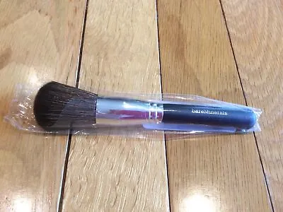 £12.99 • Buy Brand New -BARE ESCENTUALS/MINERALS  FLAWLESS FINISH FACE  BRUSH🤩🎁