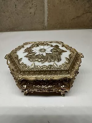 Vintage Hexagonal Jewelry Trinket Box Antique Gold Tones Red Velvet Lining   • £19.27