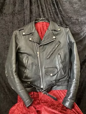 Leather Jacket- Zippered Vintage Size 38 Regular. Sexy And Tough! • $110