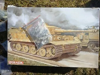 DRAGON 6947 1/35 Tiger I Late Production W/Zimmerit Normandy 1944 • $64