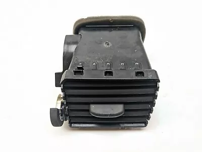 Volvo V40 Dashboard Air Vent Right Driver Side Offside 313702 2017 • $21.14