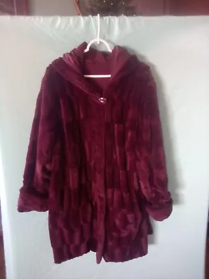 Women's Reversible Coat 60s Style Burgundy Faux Fur/Vinyl Size 1 XXL 18/20w • $56