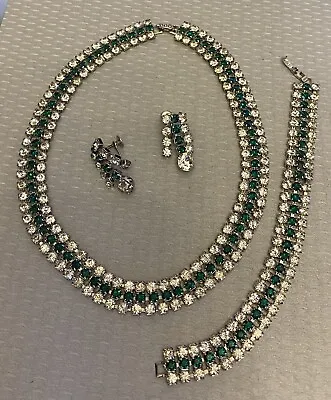 Vintage Green Rhinestone Parure Necklace Bracelet Screw Back Dangle Earring Set • $69.95