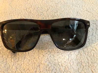 $14.97 • Buy HUGO BOSS Sunglasses ITALY USED CONDITION 0517/S YYSR4 SG6
