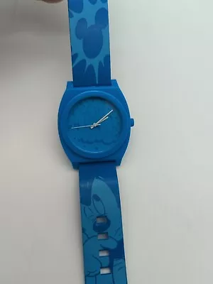 Vintage Mickey Mouse Watch RARE DISNEY PARKS NEW BATTERY HM39 • $35
