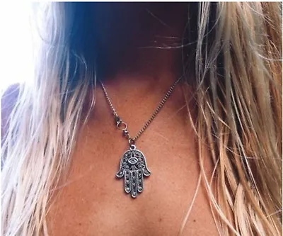 $9.75 • Buy Women's Fashion Silver Evil Eye Lady Hamsa Hand Of Fatima Vintage Necklace 61-3