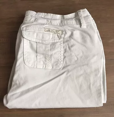 Abercrombie And Fitch Womens White Shorts - UK Size 8 Vintage • £5.99