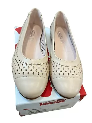Venettini Margo Girl's Blush Pink Perfforated Leather  Ballet Flats 31 Us 13 • $39.99