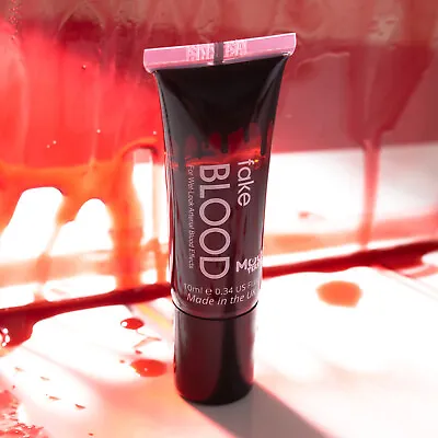 Fake Blood Tube - Moon Glow Halloween Vampire Zombie Makeup With Applicator • £2.99