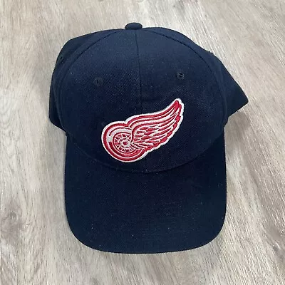 Vintage Detroit Red Wings Hat Sports Specialties Snapback NHL Hockey Navy Cap • $27