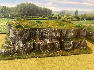 Wargaming Terrain: Extra Large Hill • £27.99