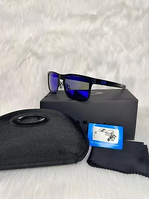 Oakley Sunglasses Men Polarized • $50