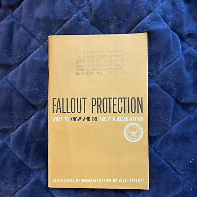VTG  Nuclear Attack Fallout Protection Booklet - 1961 Dept. Of Civil Defense • $7.99
