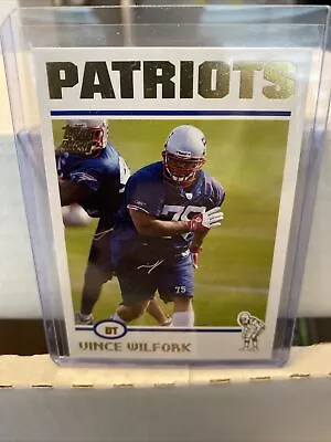 2004 Topps Vince Wilfork #75 Rookie Card New England Patriots • $6