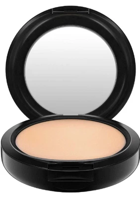 £23.50 • Buy MAC Powder Plus Foundation “NC20”
