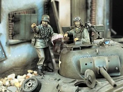 Verlinden 1/35 That Way US GI Giving Directions To Tanker WWII (2 Figures) 1100 • $31.41