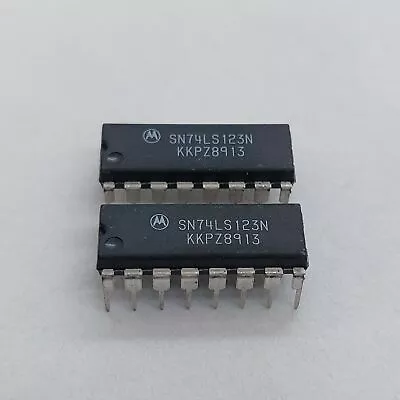 SN74LS123N MOT INTEGRATED CIRCUIT X2pcs • £1.95