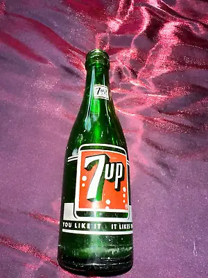 VINTAGE 7 UP BOTTLE 7oz DURAGLAS GREEN 8  Tall You Like It It Likes You Pop Soda • $8.50