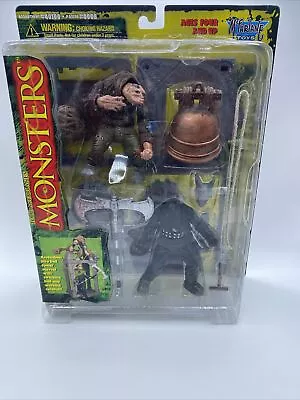 McFarlane Monsters Series 1 One Playset HUNCHBACK & EXECUTIONER NEW Ships Fast! • $24.99