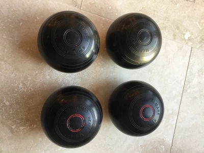 £26 • Buy Set Of 4 Almark Lawn Bowls Size 0 H