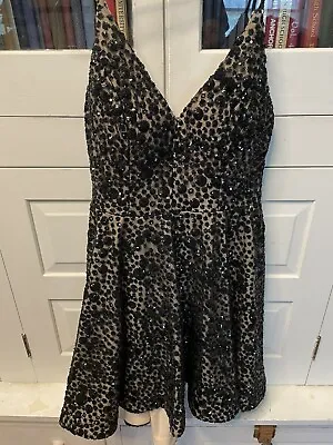 B. Smart Black Sequined Dress Size 9 VG  • $9.99