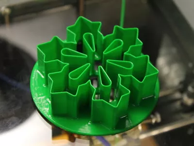 Snow Flake Cookie Pastry Biscuit Cutter Icing Fondant Baking Clay Kitchen Xmas • £4.99