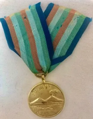 Rare Commemorative Brass/Metal WWII Military Medal 5th Army W/ Original Ribbons • $49.97