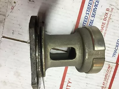 1994 Mercury Sport Jet 90 Pinion Shaft Housing In Good Condition 0E058549 • $70