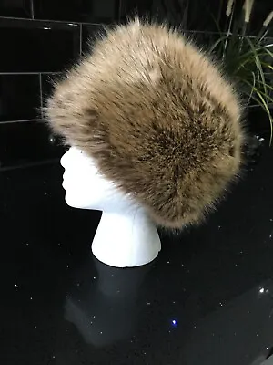 Ladies Brown Acrylic Fur Hat - • £3.99