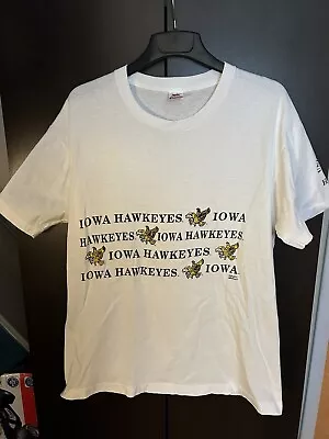 Vintage Iowa Hawkeyes T-shirt XL • $30