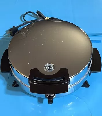 Vintage Toastmaster Waffle Iron Bakelite Non Stick Chrome W252A  8  USA • $59