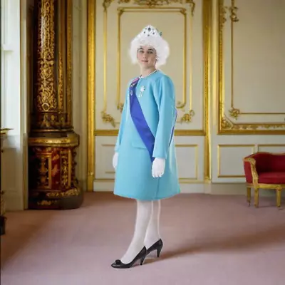 Costume For Adults Elizabeth Ii Queen Size Large • £59.99