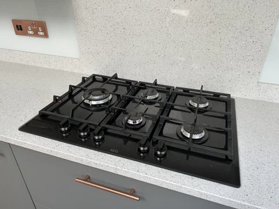 MILLAR GH9051PA 5 Burner Built-in Grey Gas On Glass Hob 90cm-Cast Iron Stands | UK - View #9