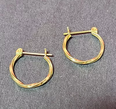 14k MB Hooped Earrings 14K Yellow Gold .9 Grams • $135