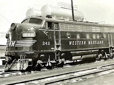 DH) Artistic Photograph 1957 Western Maryland Railroad Train Engine 302 • $14.50