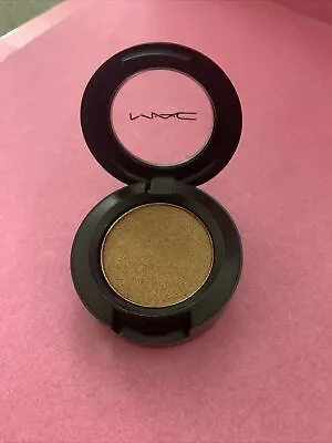 MAC Cosmetics Eye Shadow • £10