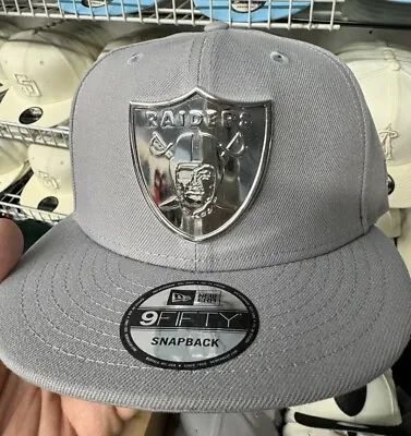 New Era Las Vegas Raiders SnapBack Hat Gray Hat Silver Metal Badge Logo • $46.99