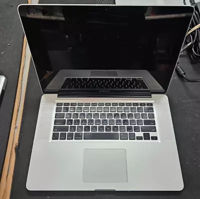 MacBook Pro 15 Inch Core I5 2.4GHz 8GB RAM 120GB SSD Mid 2010 Laptop 10.13.6 • $89.08