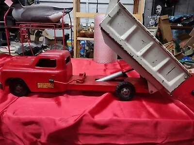 Vintage Pressed Steel Structo Hydraulic Dump Truck 21” Red And White • $20
